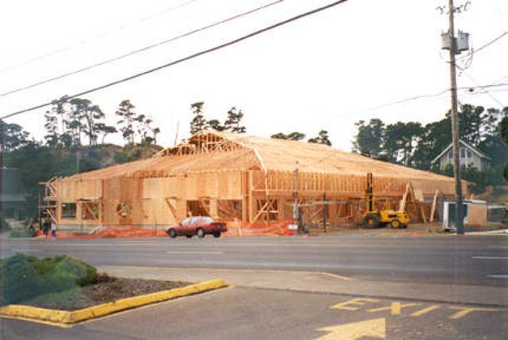 Office Building in Lincoln City