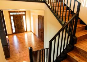 Custom-made wrought-iron railing Custom-made wrought-iron railing