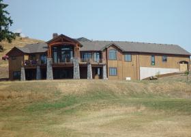 Custom Build home on 31 Acre parcel. 