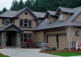 Large custom home built in Lane County